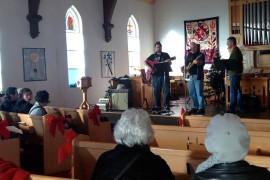 Cumberland United Church Requires a Pianist and/or Organist